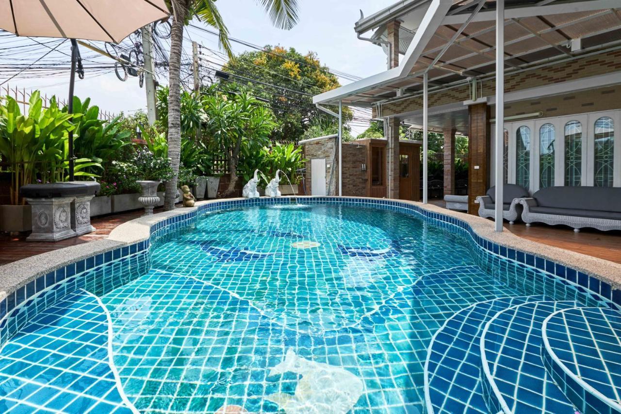 Siam Gala Villa Pattaya Esterno foto
